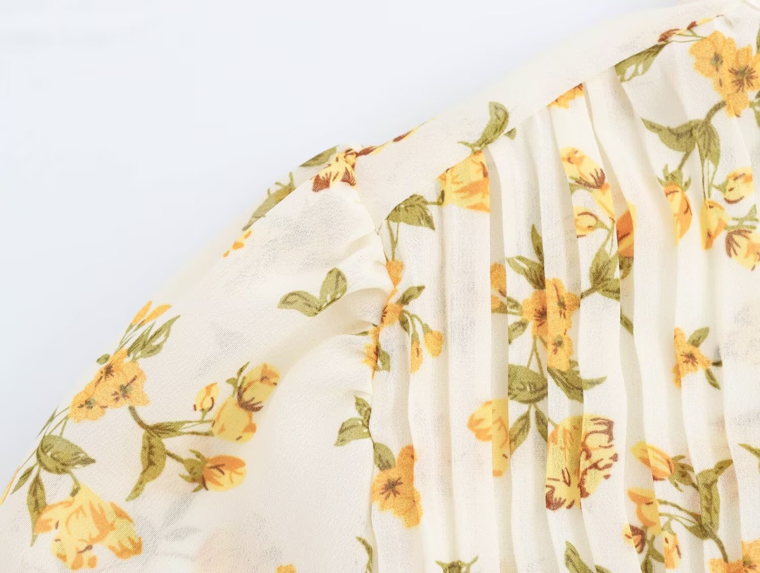 O1CN01LbdOSe1nVYy5RP7Gu_!!2217333495095-0-cib