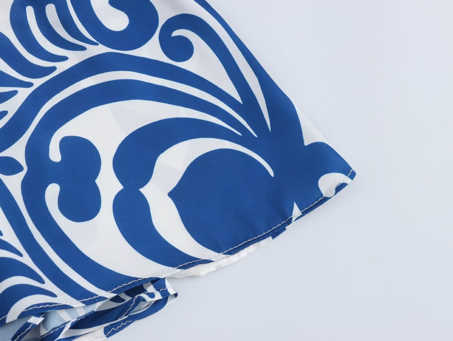 O1CN01LbnUZR1CqVIzzg0wX_!!2217727010132-0-cib