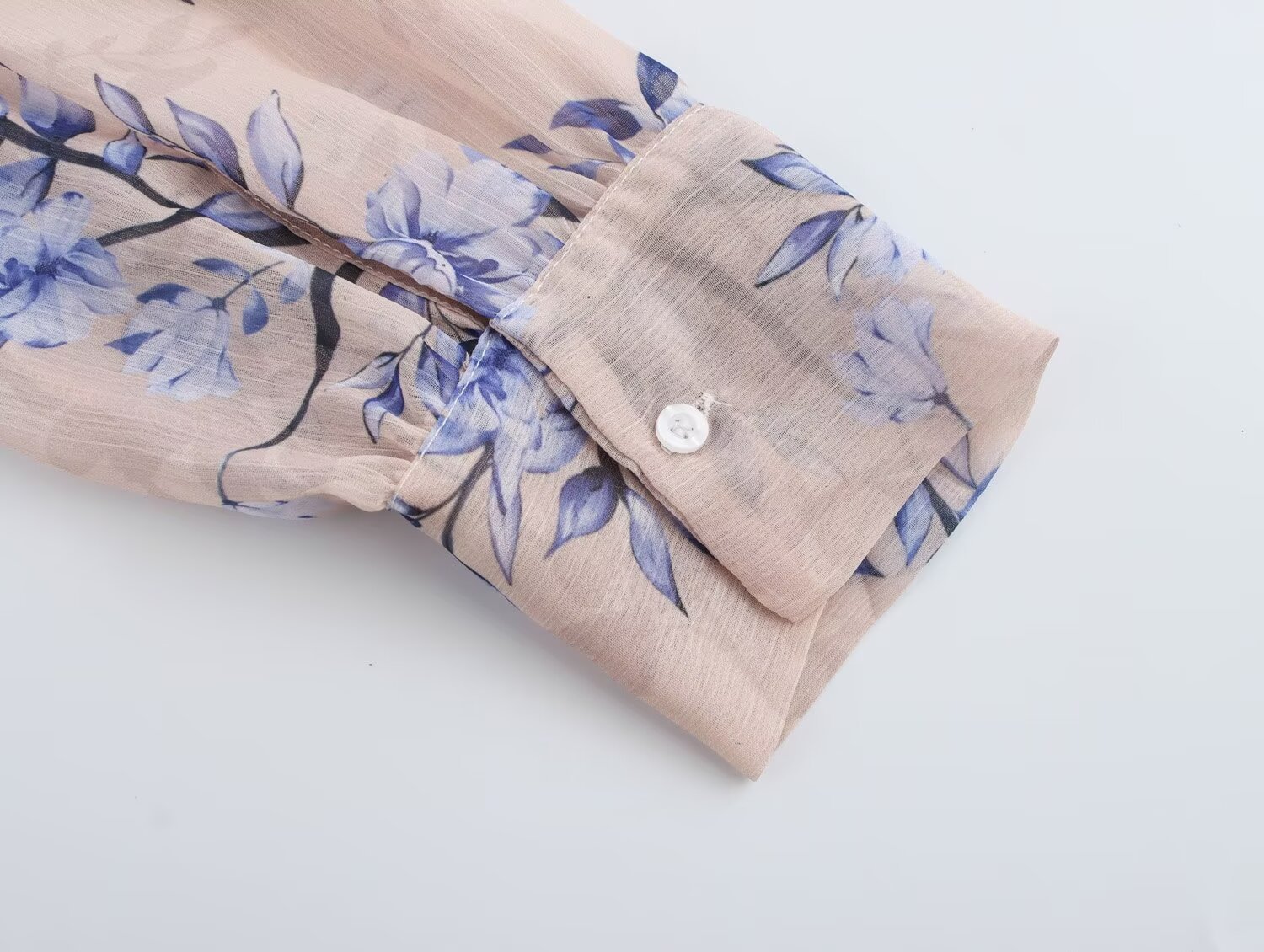 O1CN01tJeYqN1nVYyrcxri6_!!2217333495095-0-cib