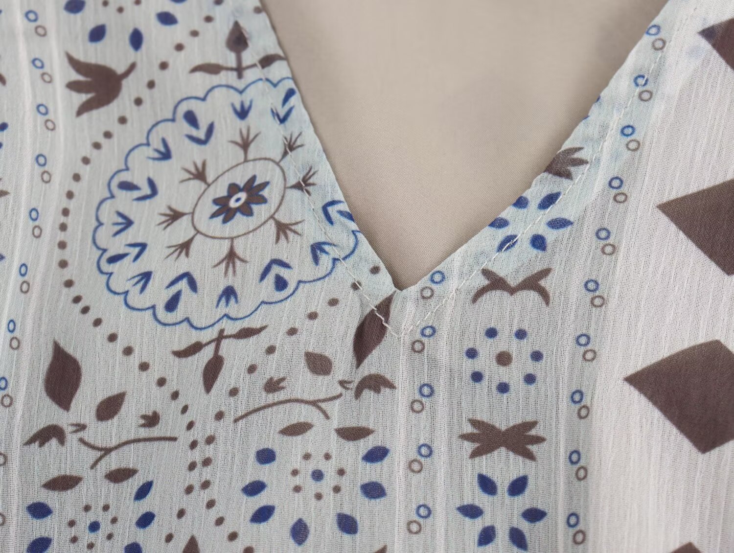 O1CN01UYvzxp1CqVFBYDOtp_!!2217727010132-0-cib