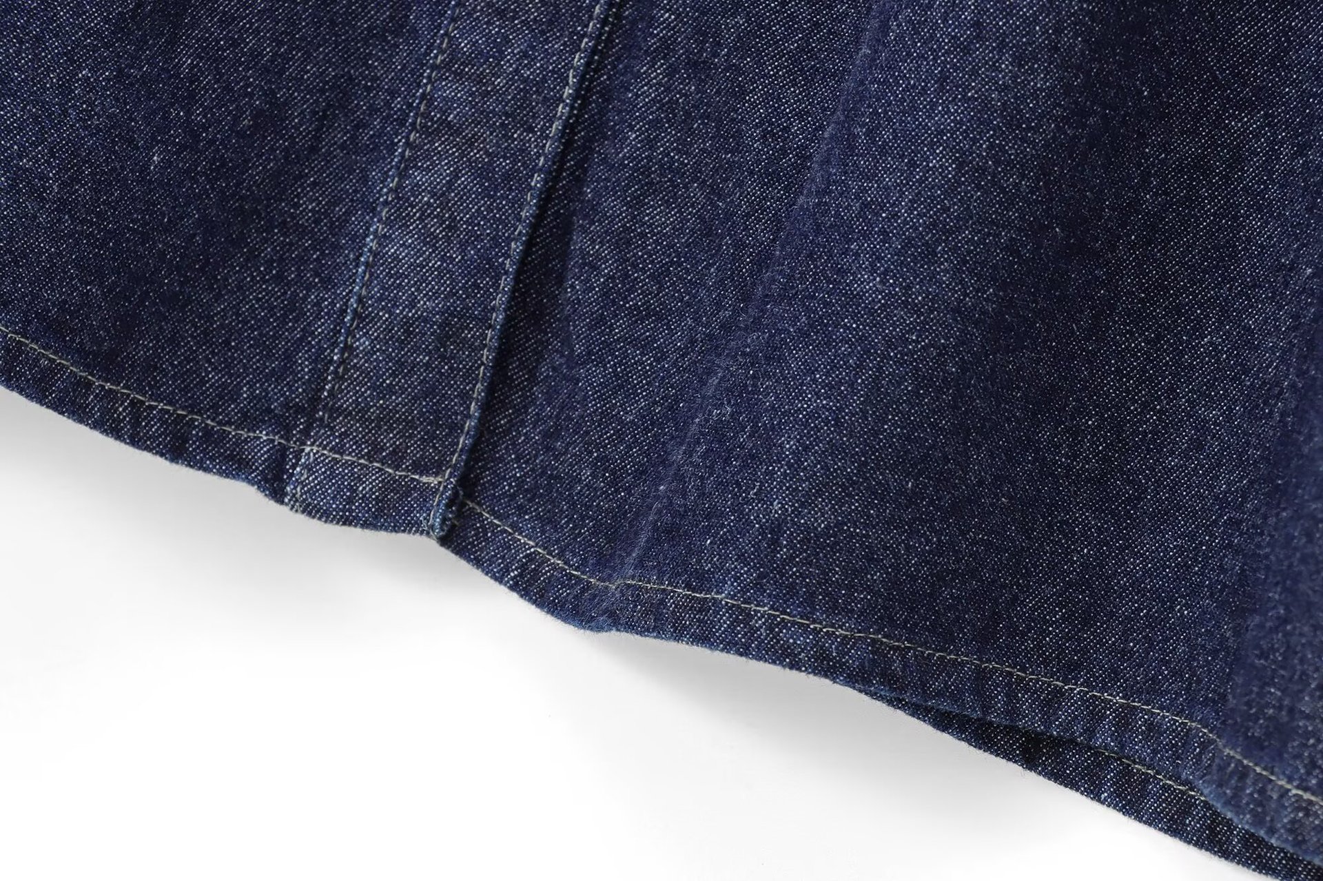 O1CN01pZxFI01bmiOtBMSAL_!!2214974073508-0-cib