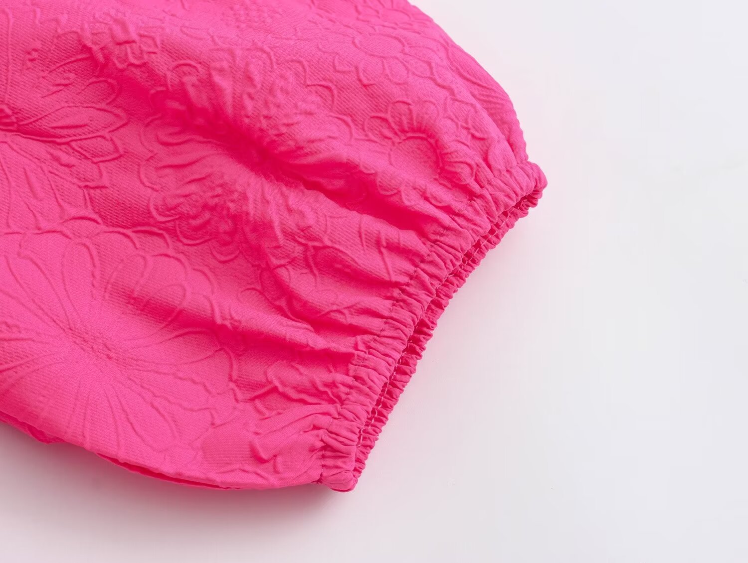 O1CN017mjNKn1bmiJ5VlVCp_!!2214974073508-0-cib