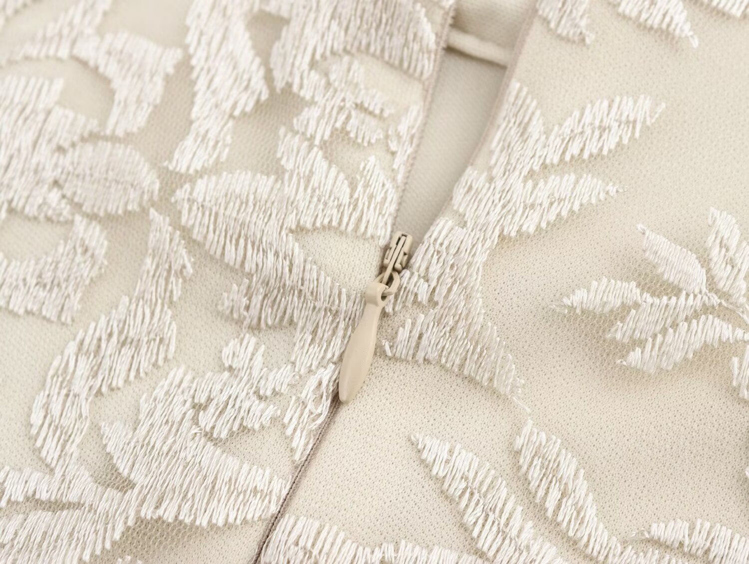 O1CN01d4zWsG1nVYyd4Vf5K_!!2217333495095-0-cib