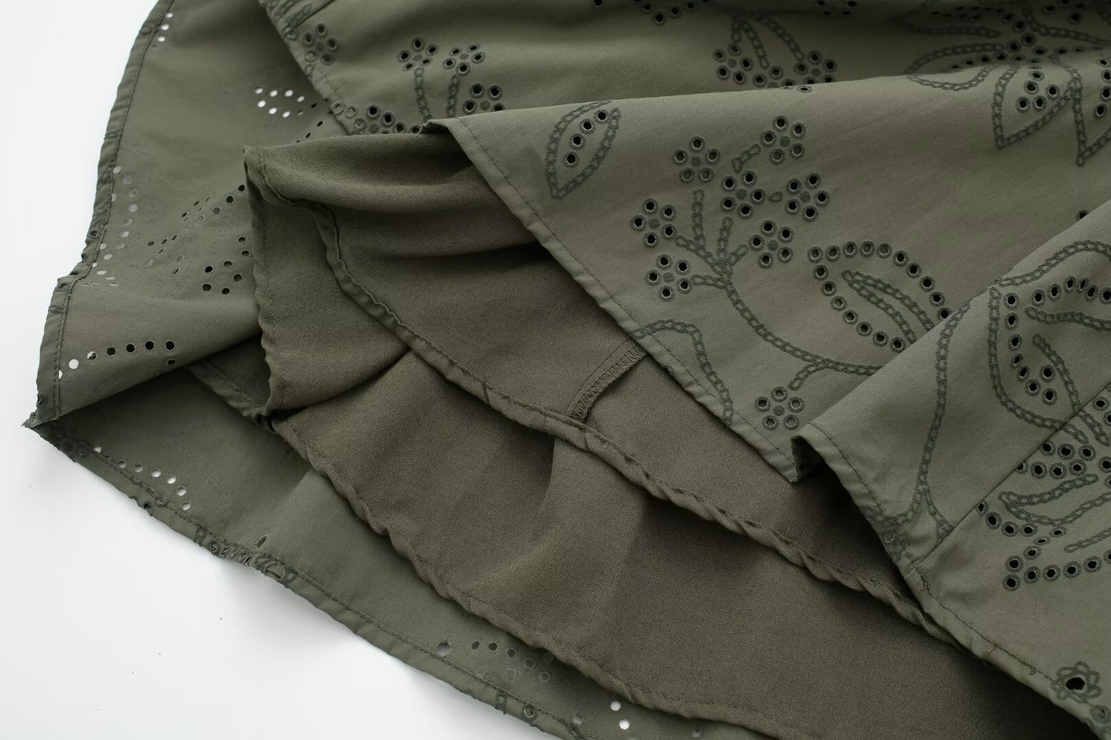 O1CN01LTXWqH1bmiKD3S9RH_!!2214974073508-0-cib