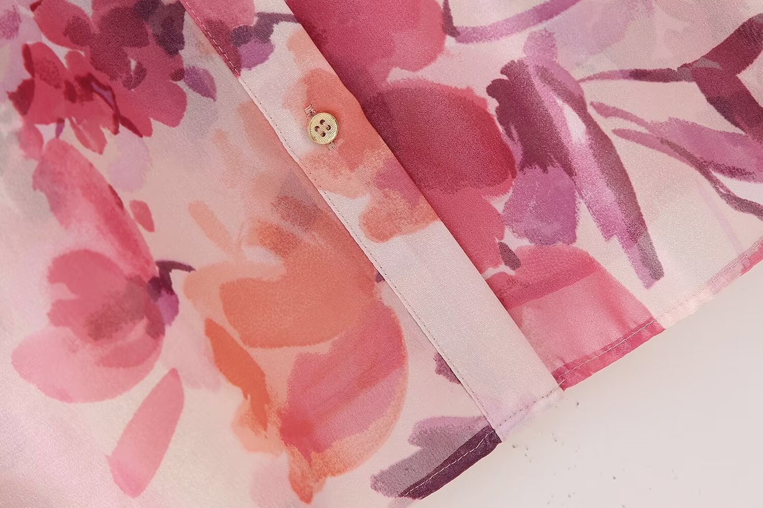 O1CN018b5sKA1l7cx5bhsyM_!!2215821654772-0-cib