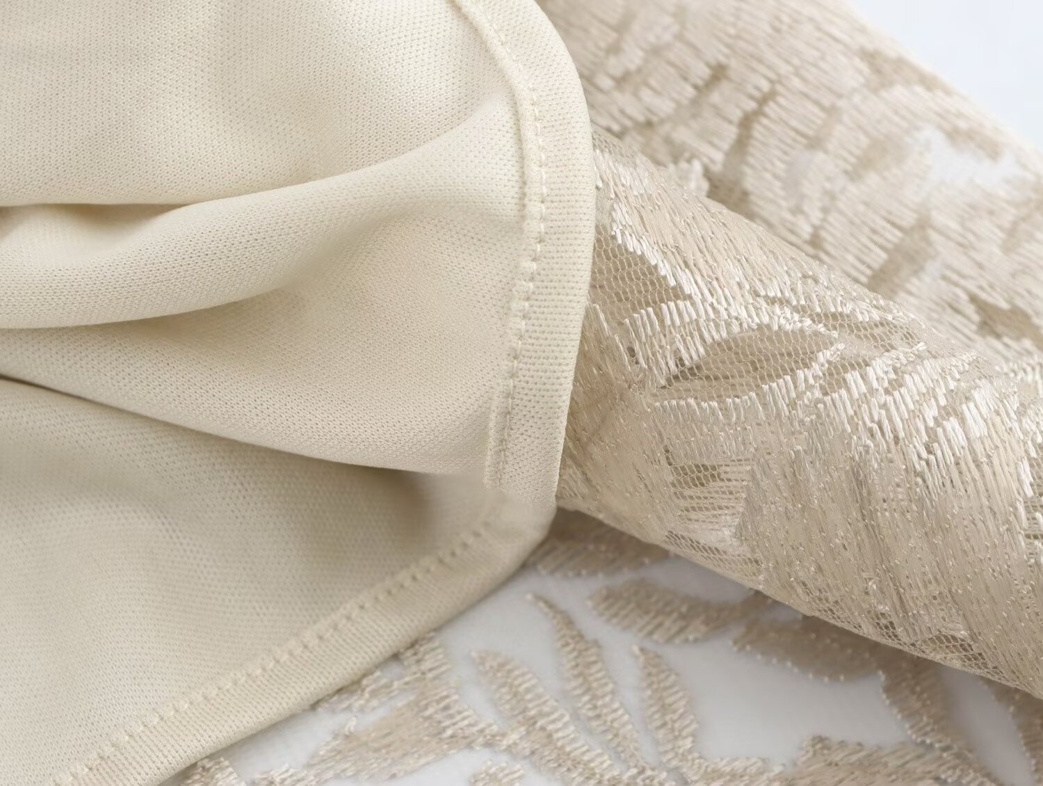 O1CN01j3DQLK1nVYyb3pnxw_!!2217333495095-0-cib